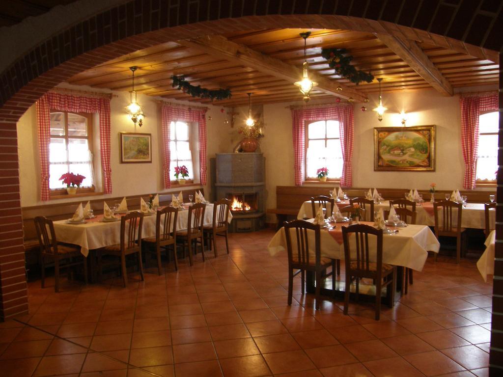 Guesthouse Mocivnik Okroglice Esterno foto